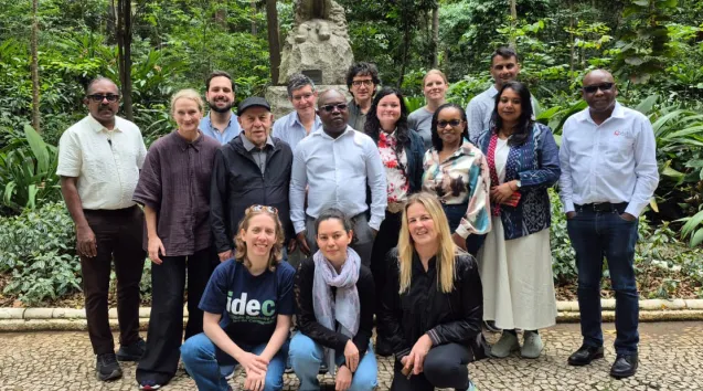 Foto av en grupp personer